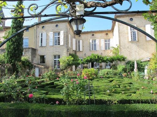 10690139_10152323438922283_6755039688139882172_n